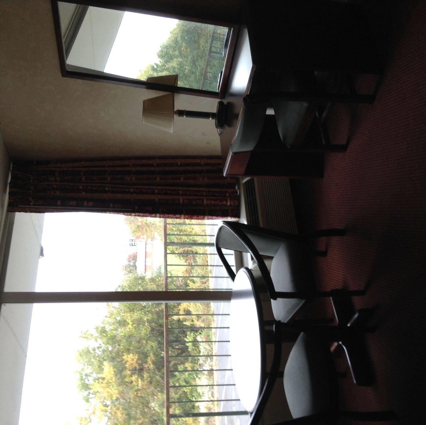 Quality Inn & Suites Cartersville Exterior foto